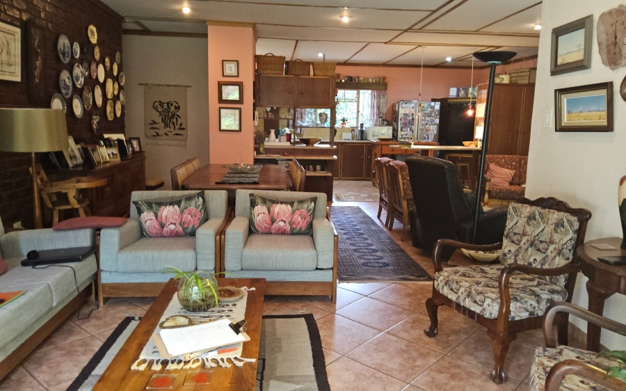 3 Bedroom Property for Sale in Kannoniers Park North West